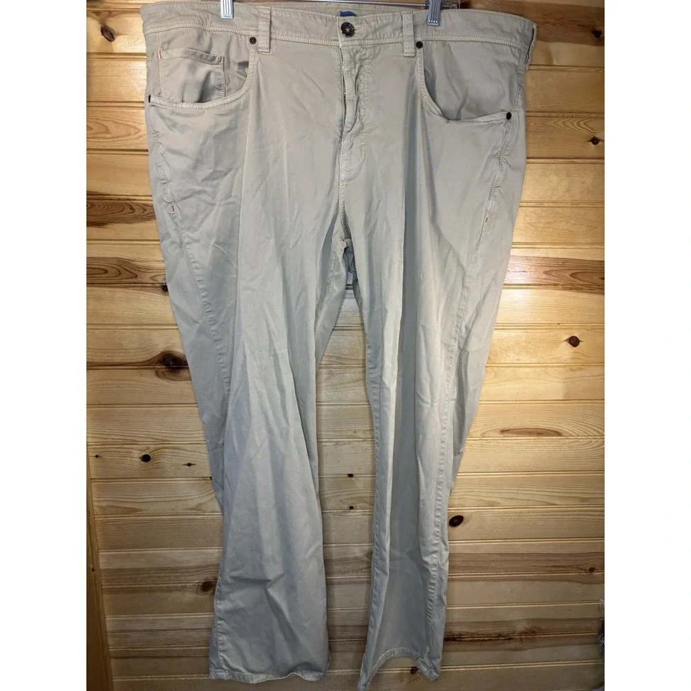 Tommy Bahama Khaki Chino Pants Men's 42x30 Stretch Pima Cotton, Modal, & Spandex